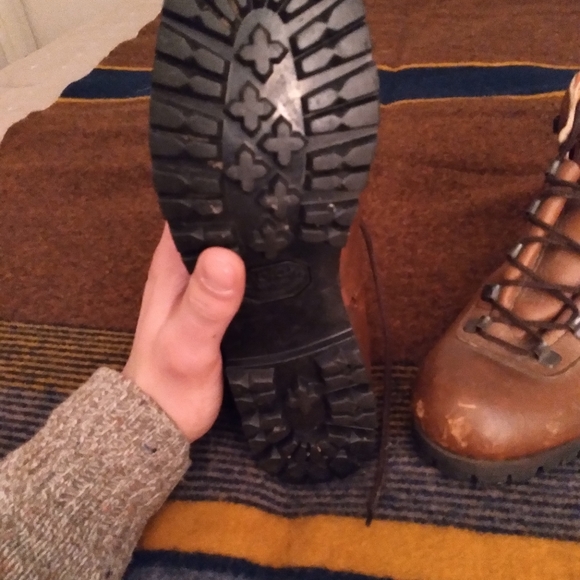 Women's leather mountaineering boots SIZE 7.5 - Picture 2 of 3